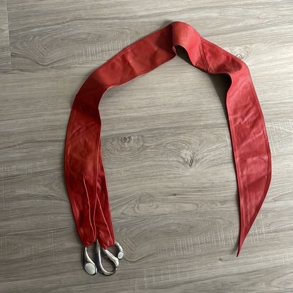 Vintage Salena’s Collection Red Leather Belt with Gemstone Buckle - Picture 3 of 12